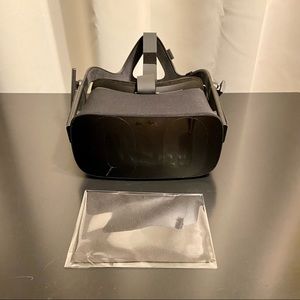 Oculus Rift CV1 VR Headset & Cloth Only (No Cable) Meta Virtual Reality Gaming
